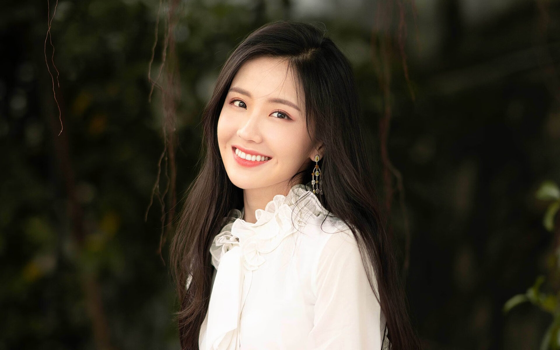 开云官方-亚眠客场遭遇失败，降级危机加剧，亚眠旅游景点携程