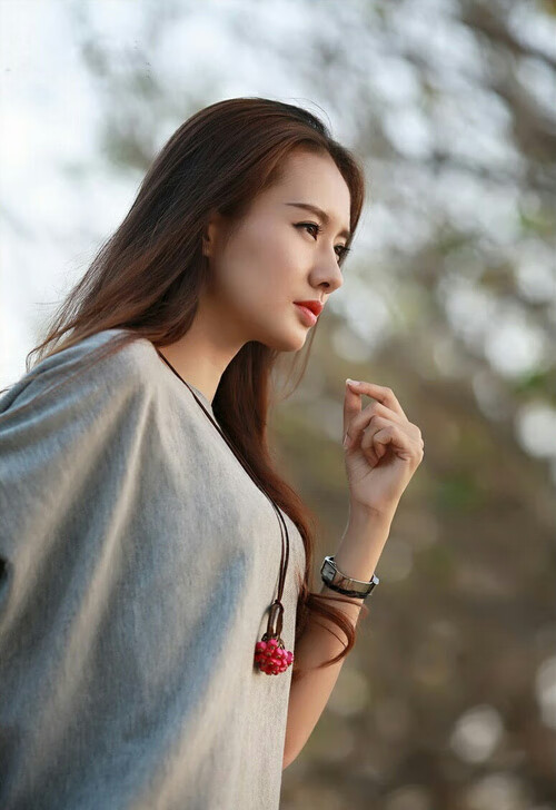 kaiyun.com-勇士客场逆袭雷霆，库里关键抢断+准绝杀，勇士胜雷霆开赛四连胜库里23分